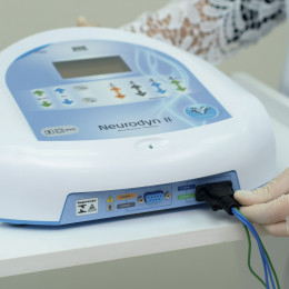 Neurodyn II Ibramed- Aparelho de Corrente Tens, Fes e Russa- 4 Canais 